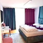 Holiday home Alpen Panorama View Luxury House With Garden