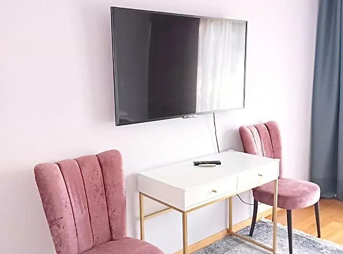 بيت للعطل Alpen Panorama View Luxury House With Garden