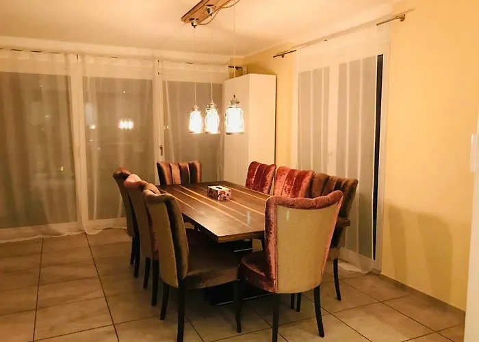 بيت للعطل Alpen Panorama View Luxury House With Garden